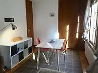 Cozy Studio Train Station Ženeva Apartmán